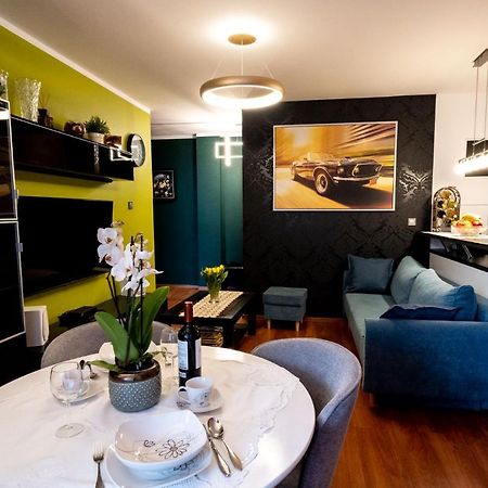 Torre Verona Apartment - 70M2, Terrace, Garage Krakow Dış mekan fotoğraf