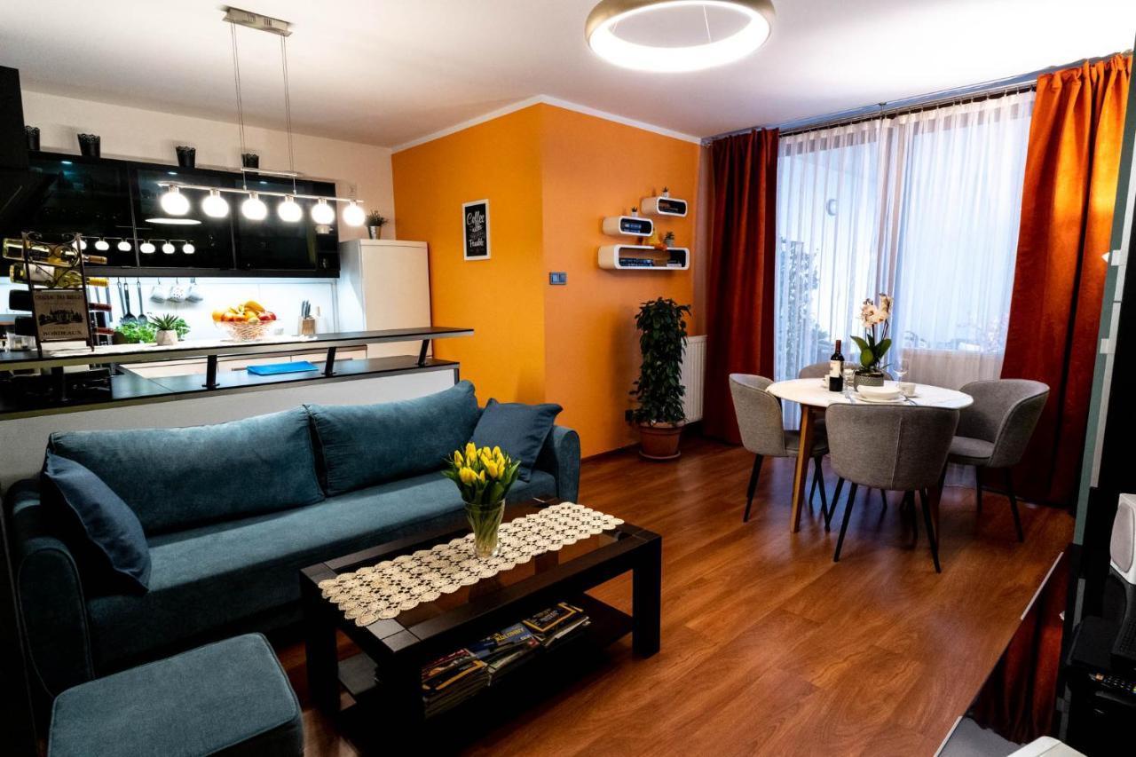 Torre Verona Apartment - 70M2, Terrace, Garage Krakow Dış mekan fotoğraf