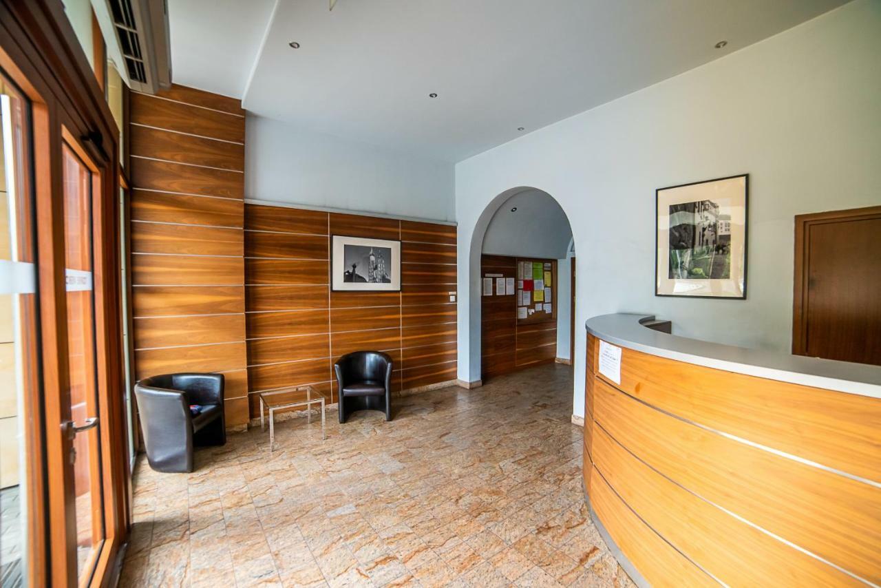 Torre Verona Apartment - 70M2, Terrace, Garage Krakow Dış mekan fotoğraf