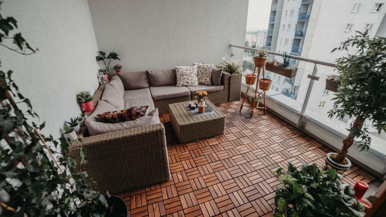 Torre Verona Apartment - 70M2, Terrace, Garage Krakow Dış mekan fotoğraf