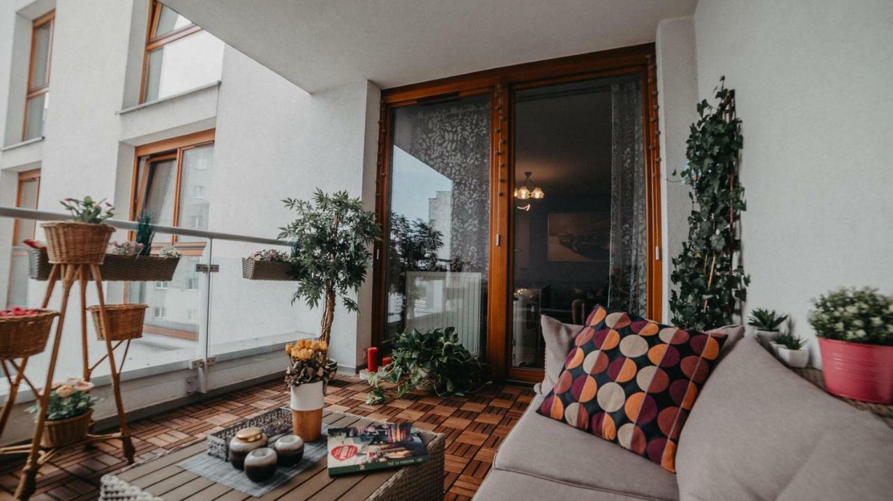 Torre Verona Apartment - 70M2, Terrace, Garage Krakow Dış mekan fotoğraf